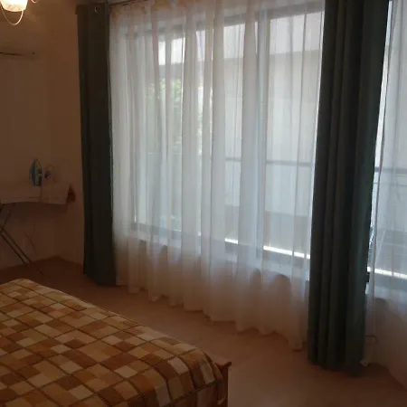 Sea Garden Marina 2 *