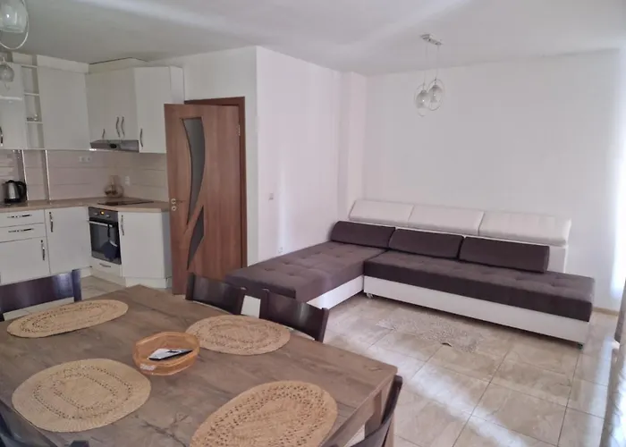 Sea Garden Marina 2 Apartment *