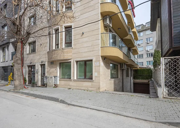 Sea Garden Marina 2 Apartment *